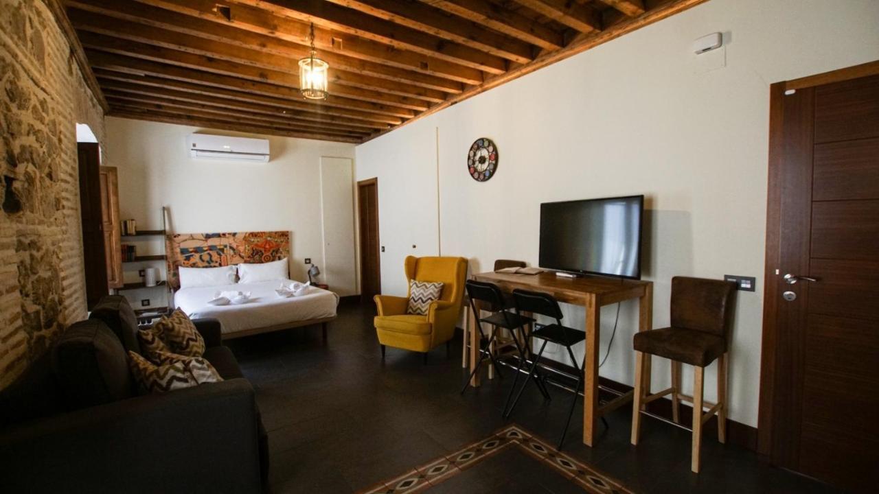 Aparthotel Tiempo De Toledo Esterno foto
